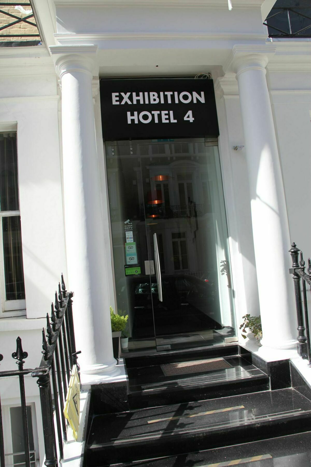Exhibition Court Hotel 4 London Eksteriør billede