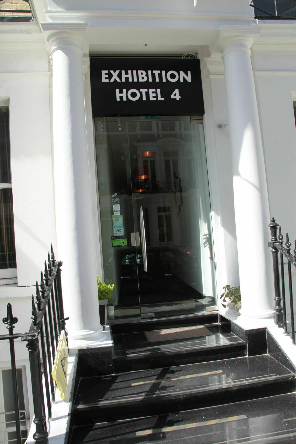 Exhibition Court Hotel 4 London Eksteriør billede
